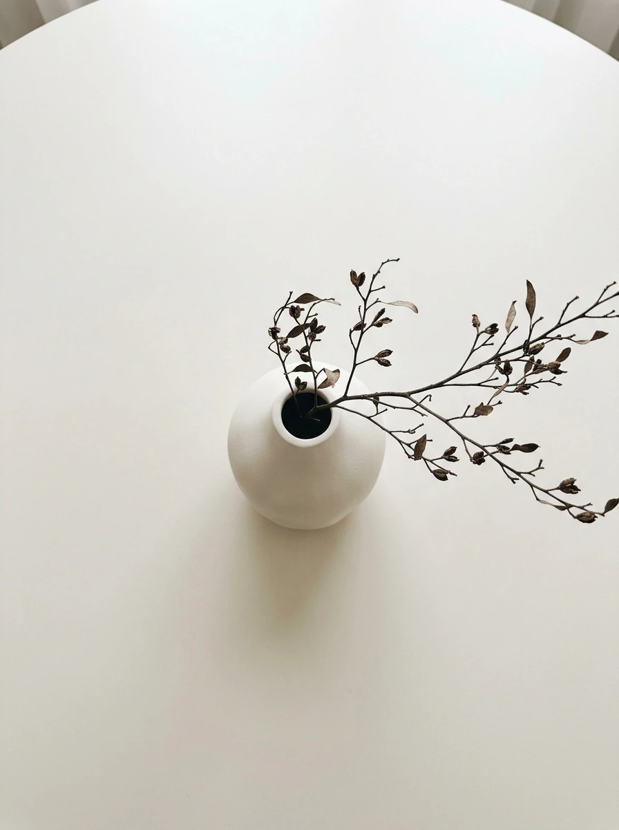 Entry: One Object, Placed Well: The Modern Thanksgiving Centerpiece Rule